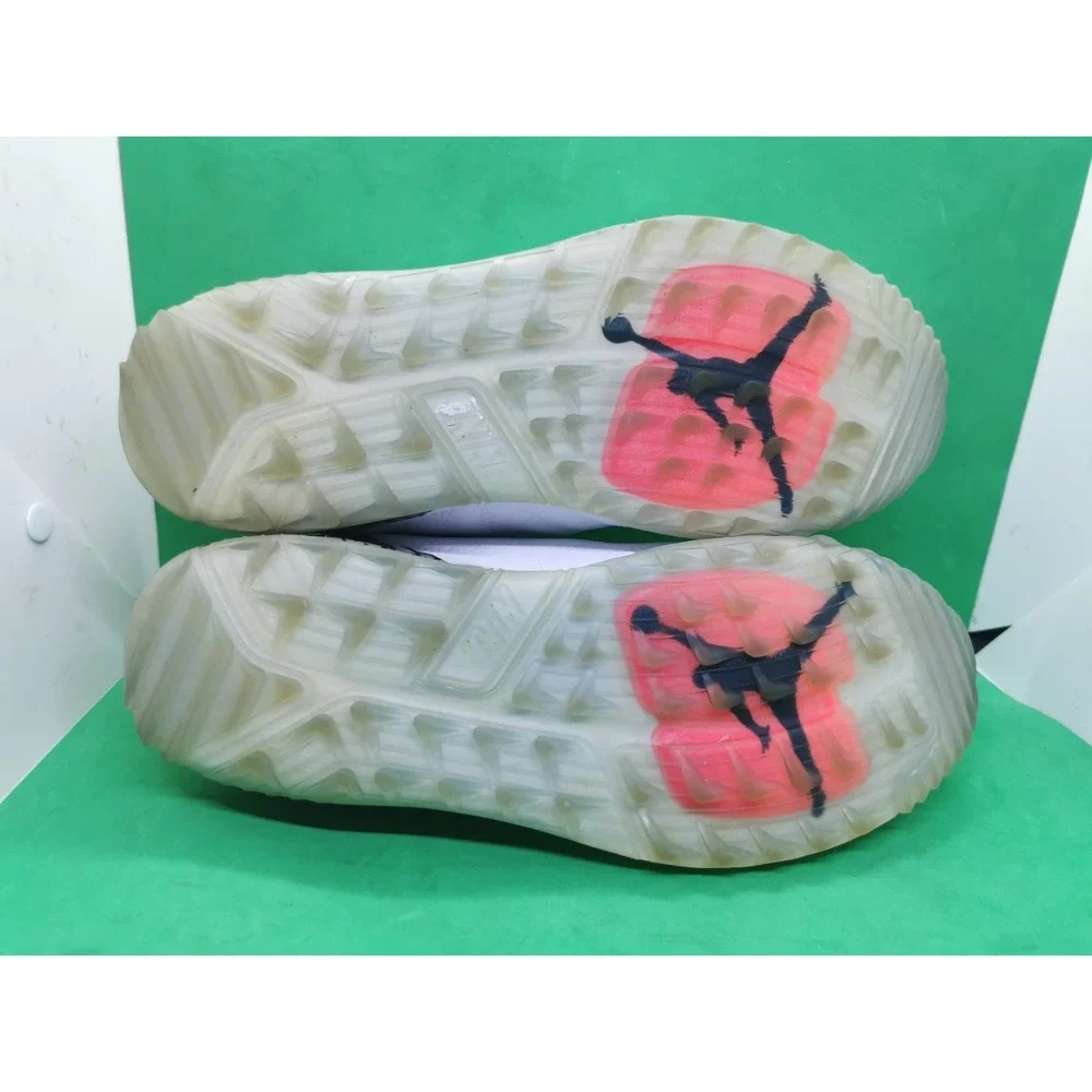 Jordan ADG Golf Shoes Mens Size 9 White Cement Elephant Spikeless AR7995-100
